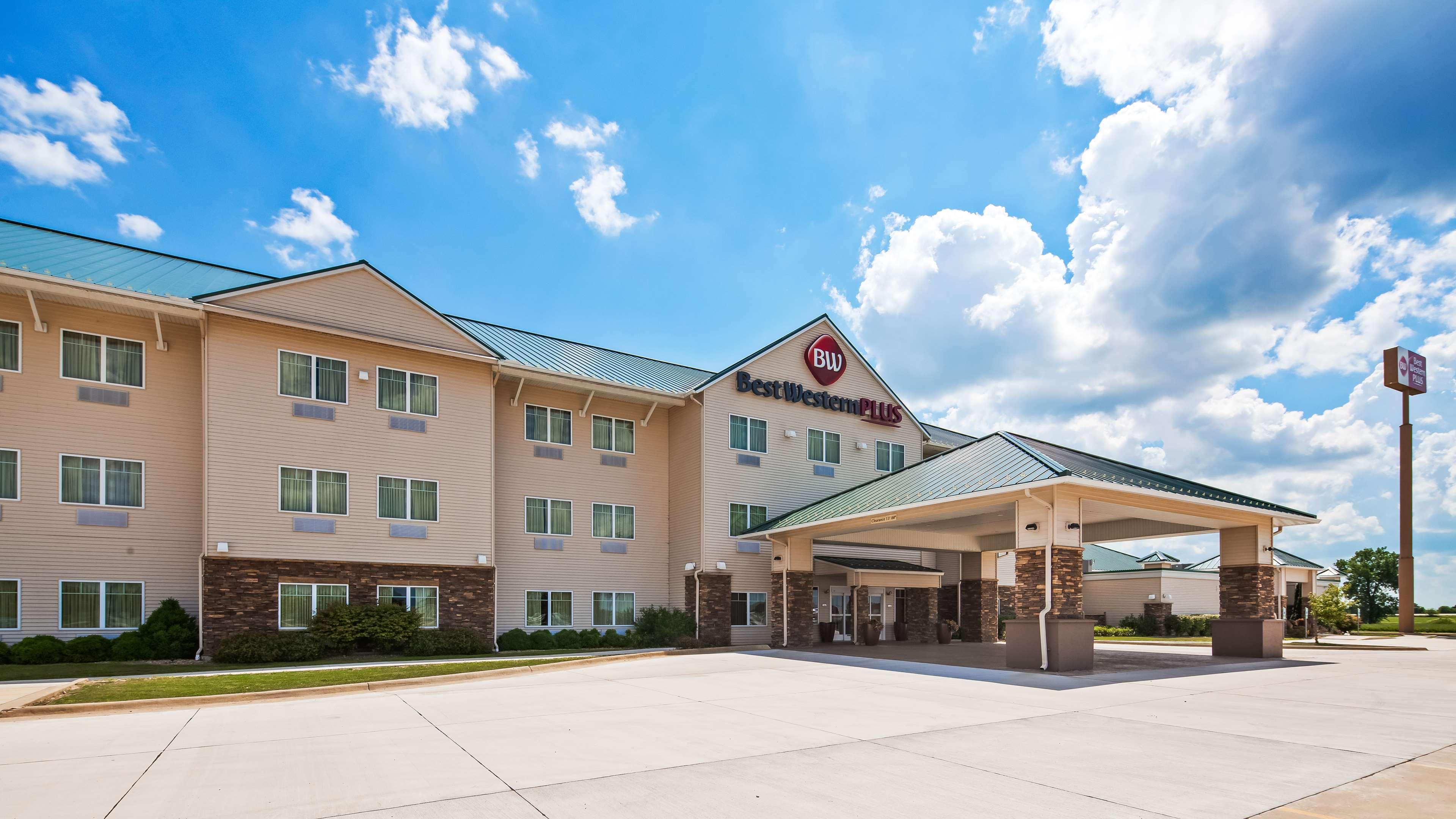 Best Western Plus Green Mill Village Hotel & Suites Arcola Exterior foto